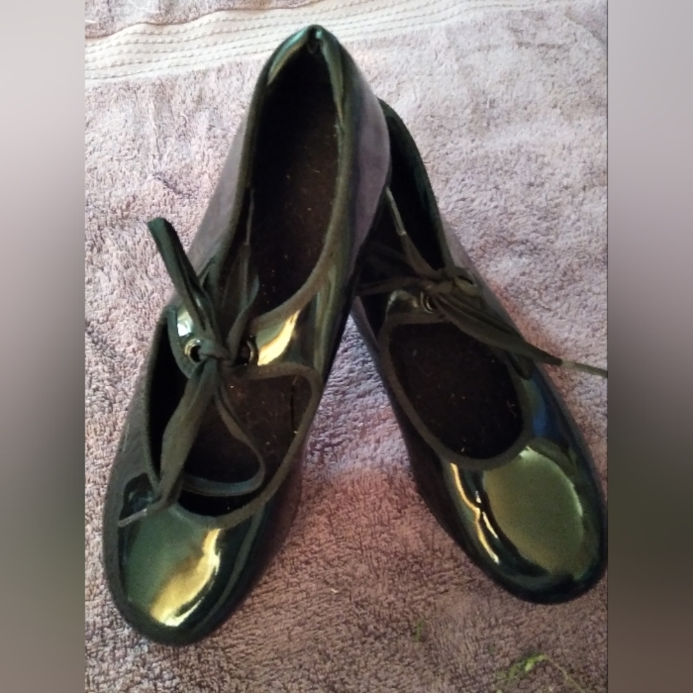 Women's tap shoes